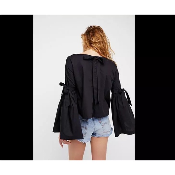 Free People Tops - Free People black cotton poplin bell tie sleeve to